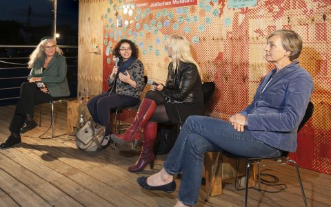 Diskutierten über Feminismus und Religiosität: Elisa Klapheck, Naime Cakir, Moderatorin Susanne Schröter und Ursula Schoen (v.l.n.r.). Foto: Ilona Surrey